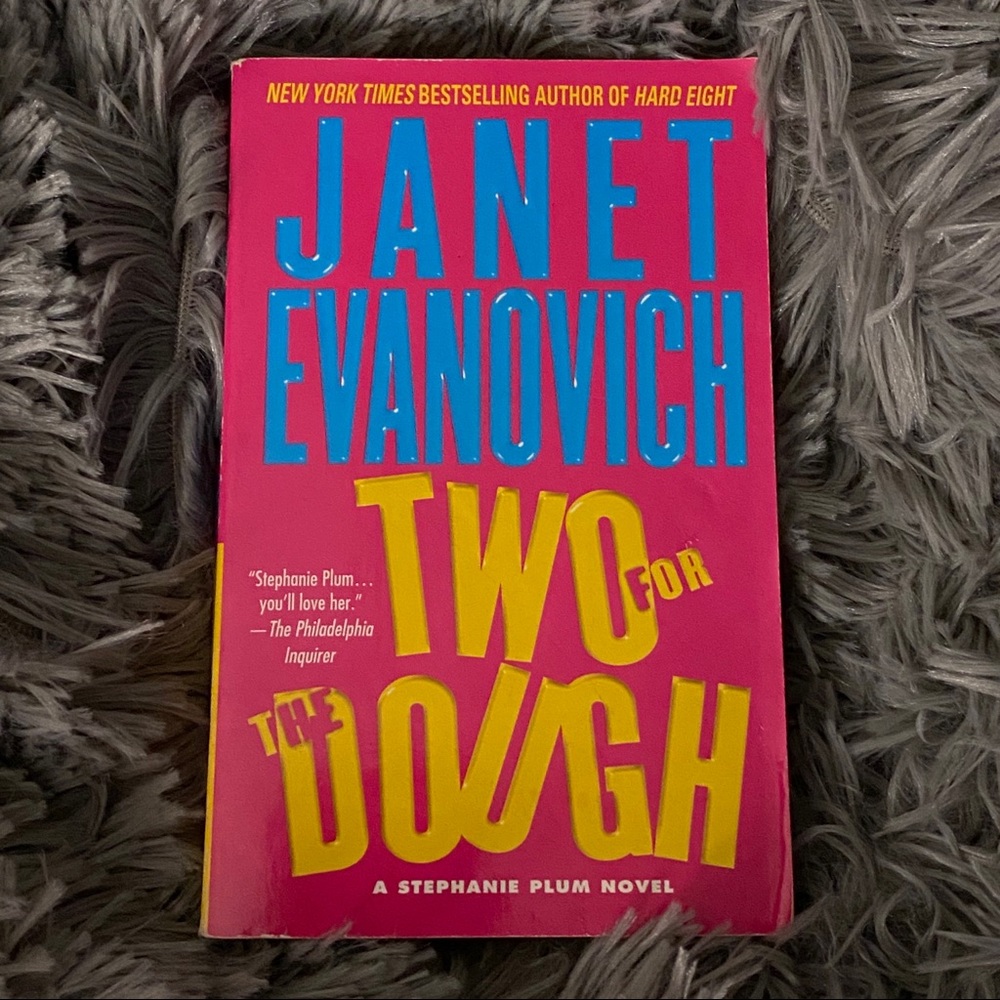 Two For The Money By Janet Evanovich